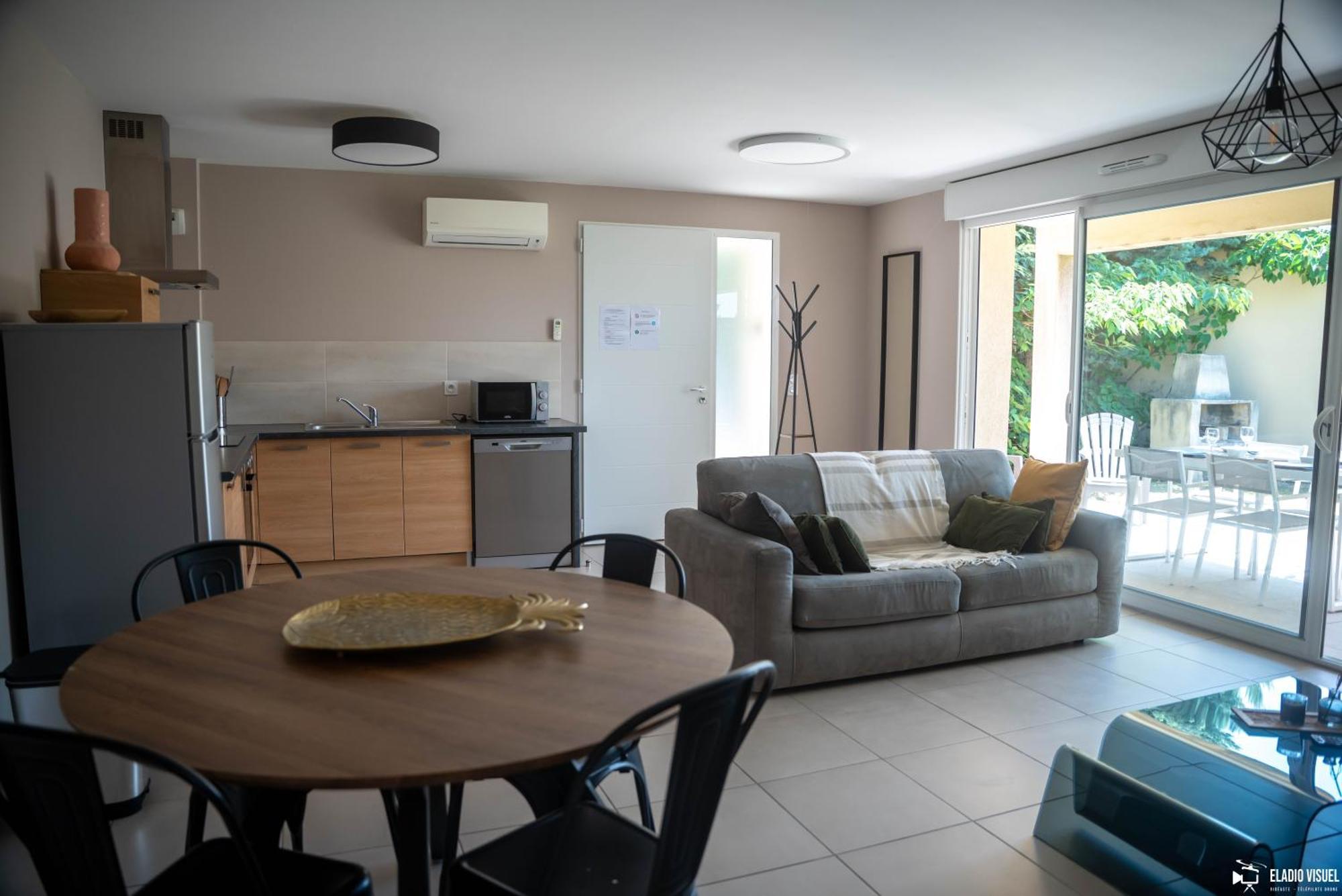 Holiday home Les Iris *